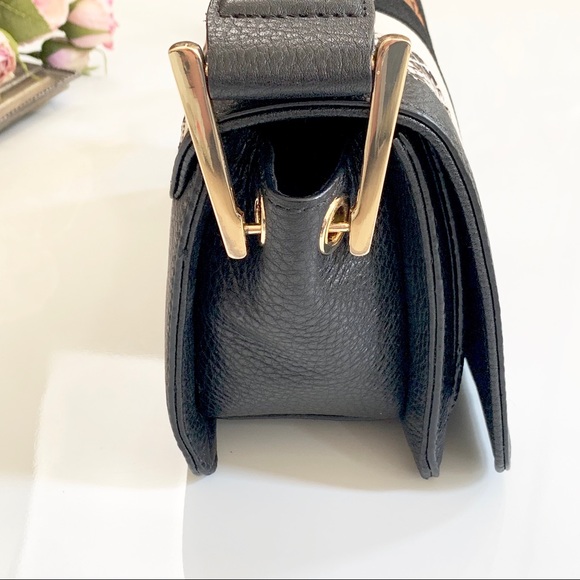 ✂️ 🎉🎉 HP🎉🎉 On-Trend Sam Edelman Shoulder Bag - Picture 4 of 8